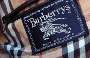 burberry vs burberry's|difference between Burberry and berry.